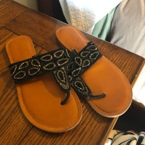 Not rated sandals